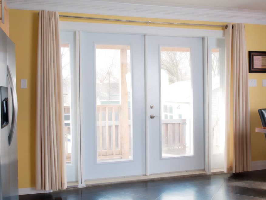 Double-door-with-sidelites-_DSC5935-e1504634219894-876x660